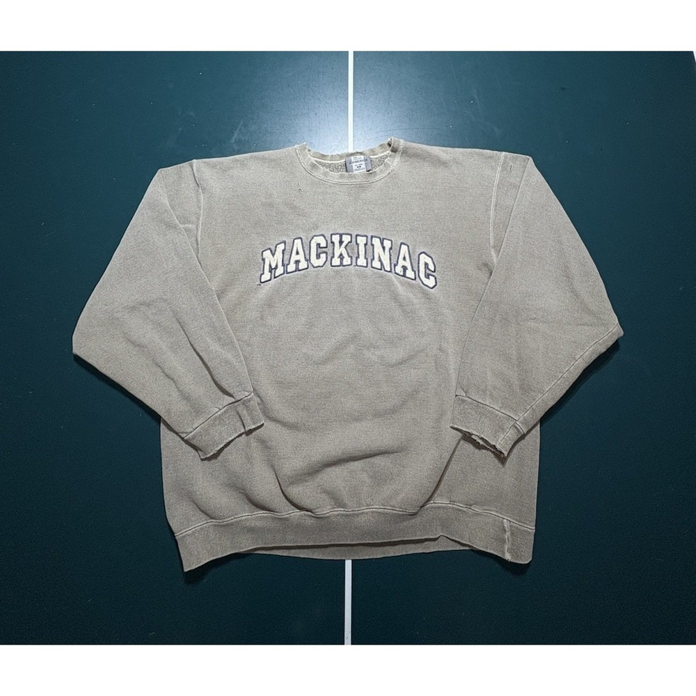 Vintage Mackinac Island Crewneck Sweatshirt Mens XL Embroidered Faded Distressed